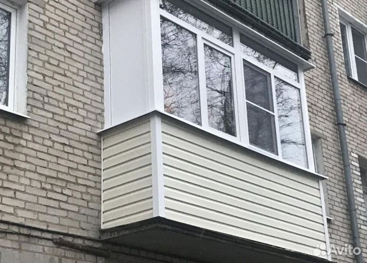 Остекление балконов и лоджий под ключ R8177