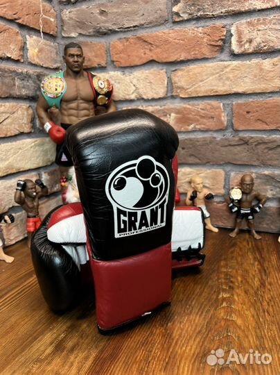 Боксерские перчатки Grant