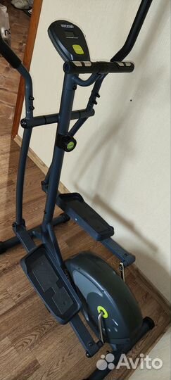 Эллиптический тренажёр Torneo Vento C-208