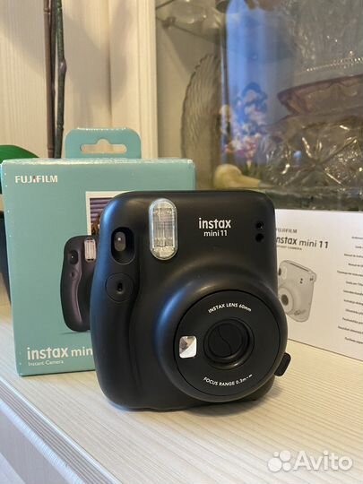 Instax mini 11 черный