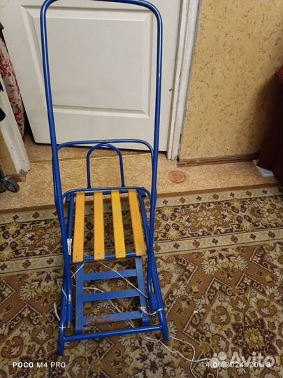 Детские зимние санки с ручкой