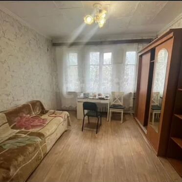 Комната 6 м² в 1-к., 2/2 эт.