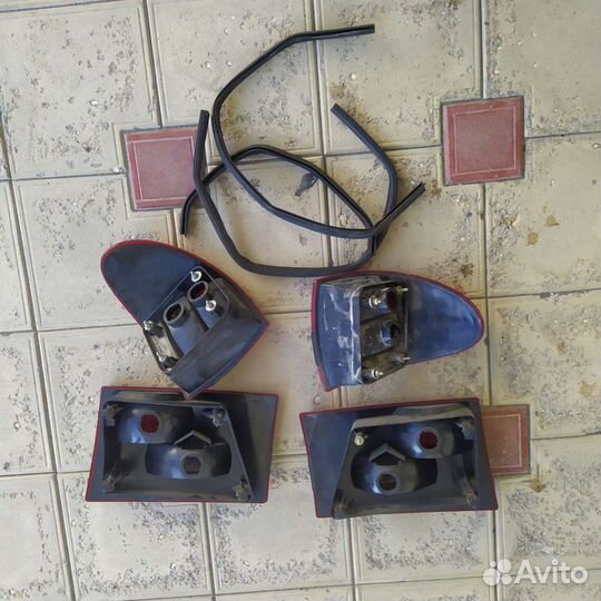 Задние фонари на Волгу 31105