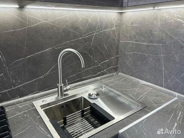 Кухонный гарнитур на заказ от фабрики