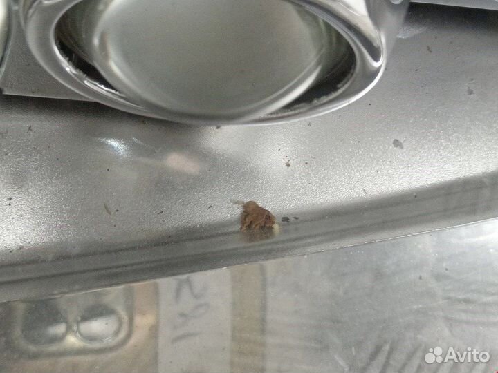 Фара передняя для Volkswagen Golf 4 1J1941017K