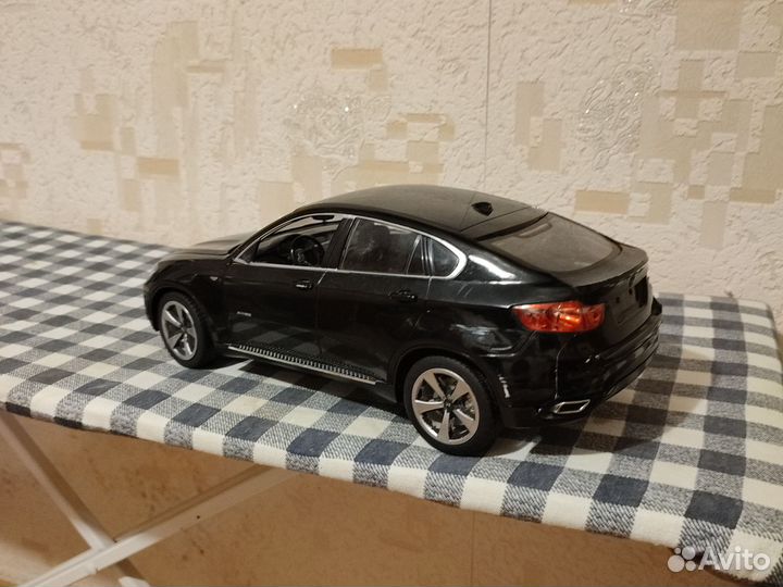 Машина на радиоуправлении