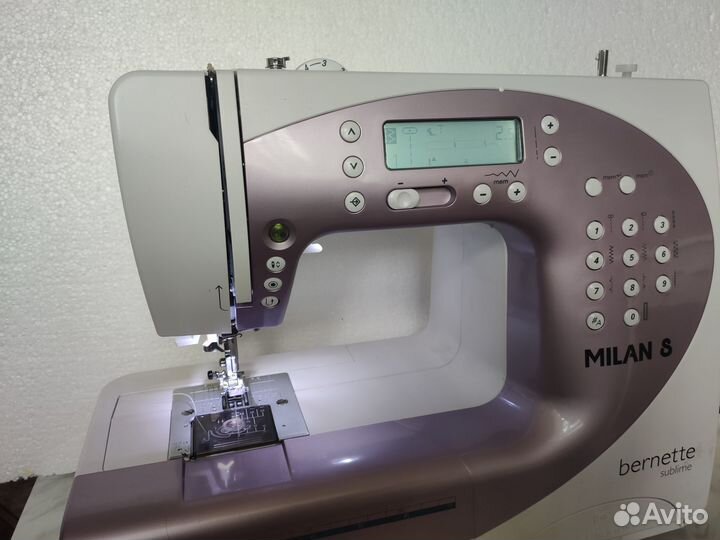 Bernina Bernette Milan 8 она же 2092c в коробке
