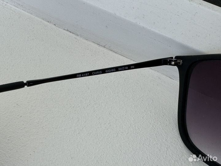 Солнцезащитные очки RayBan Chris