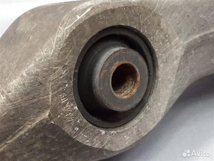 Рычаг передний правый Audi Q7 4L 20122015