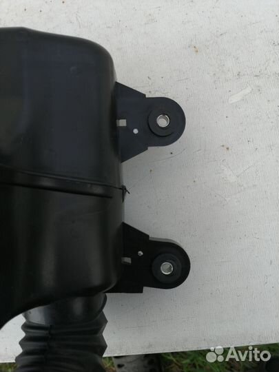 Выпуск в сборе с/о на лада веста