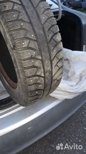 Bridgestone Ice Cruiser 5000 205/65 R15 94