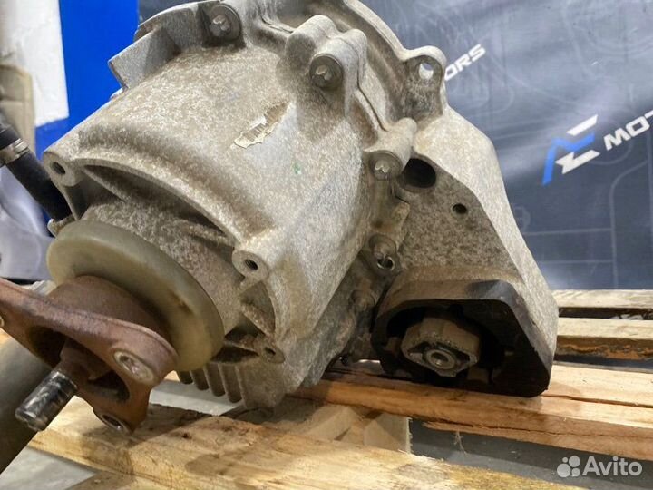 Раздаточная коробка Bmw X5 E53 M54B30 2004
