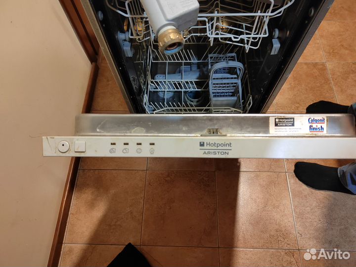Посудомоечная машина Ariston на запчасти