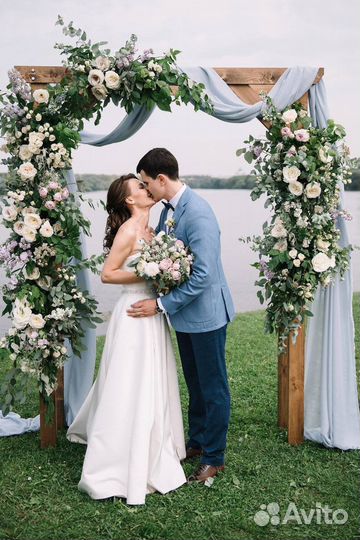 Свадебная арка деревянная