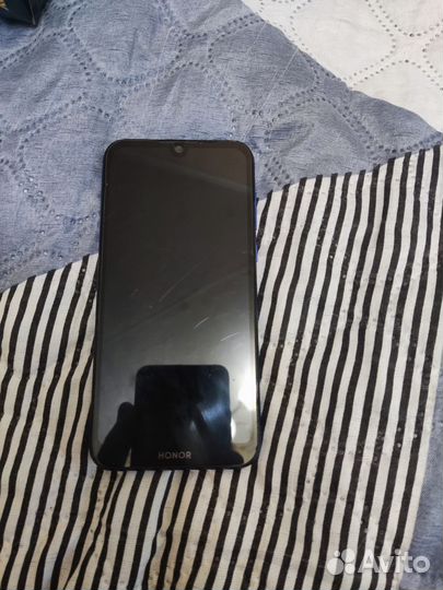 HONOR 8S, 2/32 ГБ