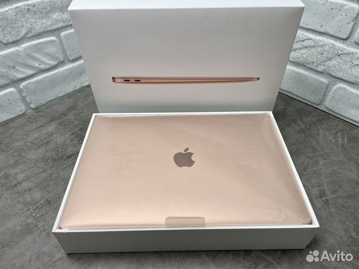 Apple MacBook Air 13 2020 M1 256Gb 8Gb новый