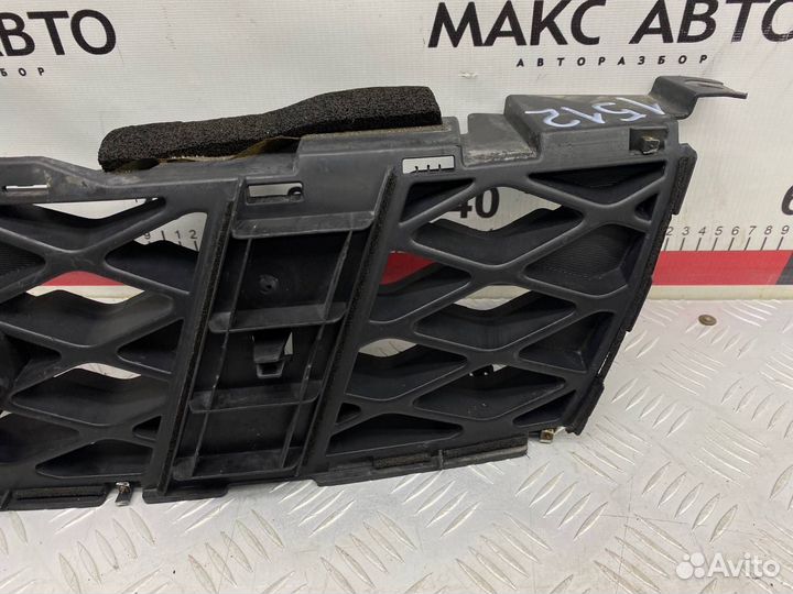 Б/У решетка радиатора передний Nissan X-Trail