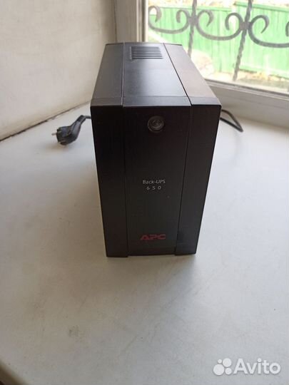 Ибп APC Back-UPS BX650CI-RS