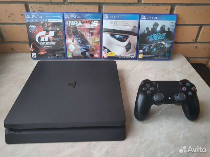 Sony PlayStation 4 slim 1tb с играми