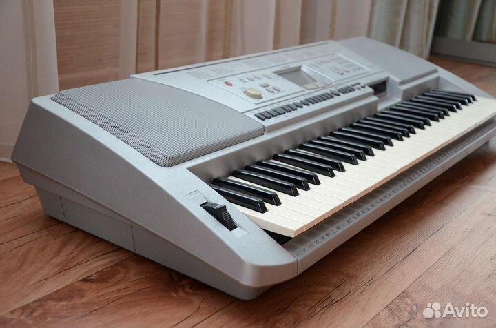 Синтезатор Yamaha PSR-450