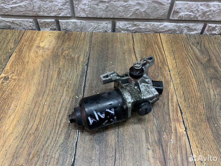 Kia Sorento 2 Моторчик стеклоочистителя передний