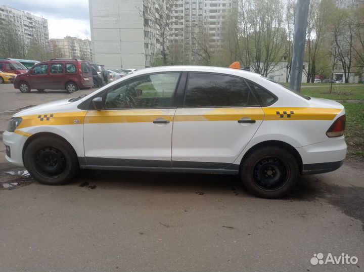 Volkswagen Polo 1.6 AT, 2017, 368 450 км