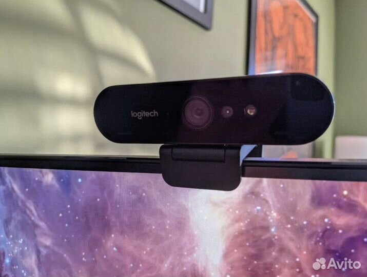 Вебкамера logitech brio