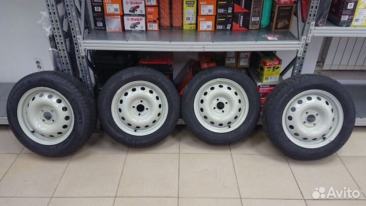 Комплект летних колес R15 в сборе