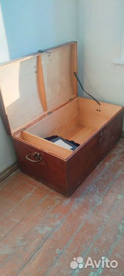 Сундук деревянный большой