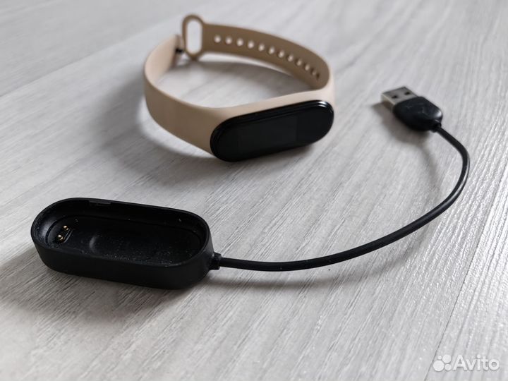 Xiaomi mi band 4 смартчасы