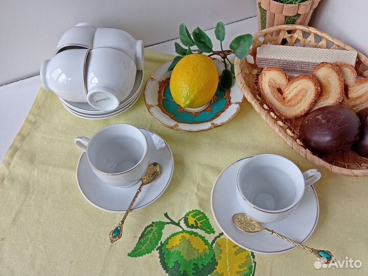 Сервиз чайно- кофейный фирмы Loraine