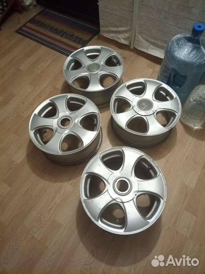 Диски литые R15