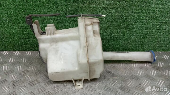 Бачок стеклоомывателя Hyundai Sonata