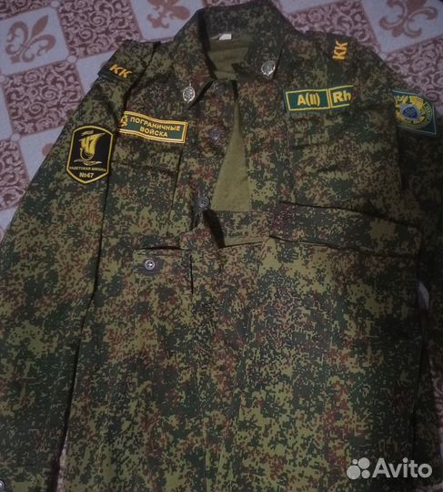 Пиксельная кадетская форма