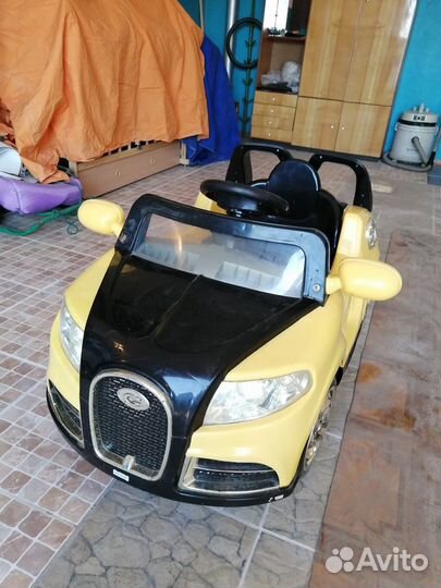 Детская машинка на аккумуляторе бу