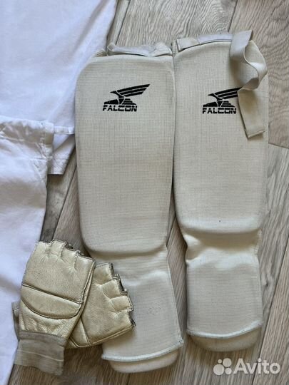 Кимоно для каратэ 140 с поясом и штанами