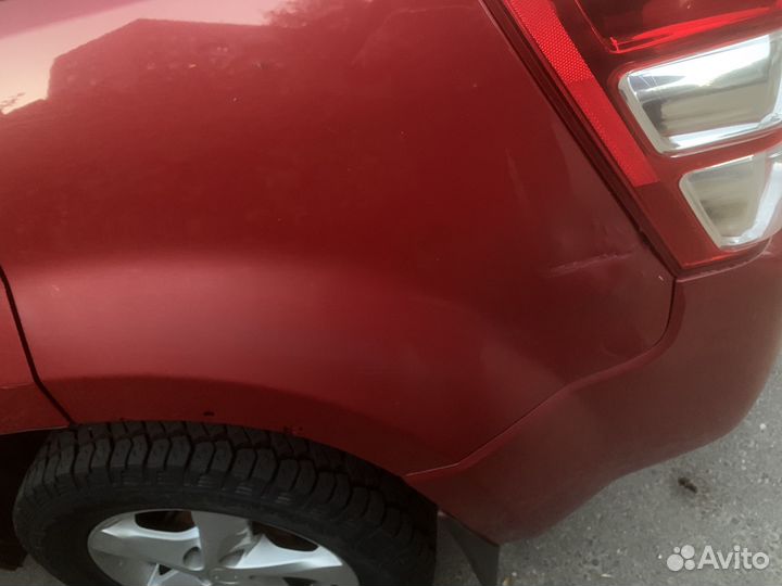 Suzuki Grand Vitara 2.0 AT, 2011, битый, 220 000 км