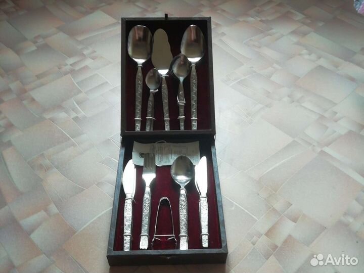 Набор столовых приборов новый