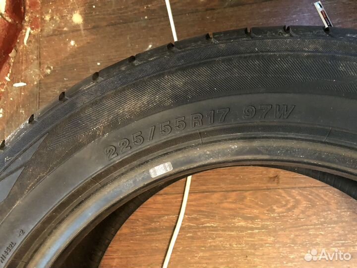 Yokohama BluEarth RV-01 225/55 R17