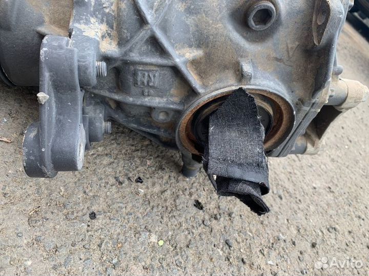 Редуктор задний Mercedes S 500 4Matic W221 273 968