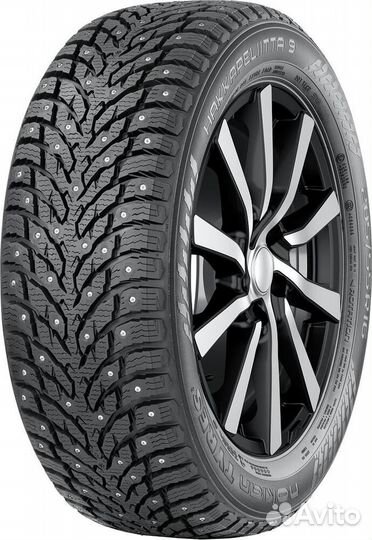 Nokian Tyres Hakkapeliitta 9 SUV 215/65 R17 103T