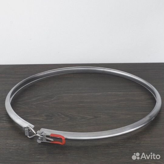 Хомут к перегонному кубу с регулировкой