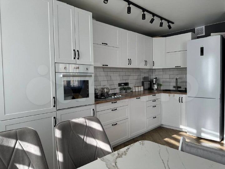 2-к. квартира, 59,3 м², 5/9 эт.