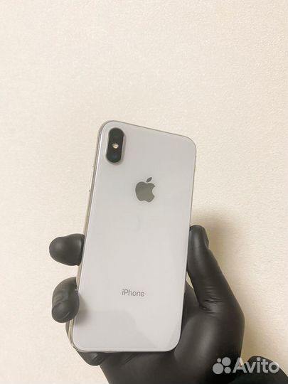 iPhone X, 64 ГБ