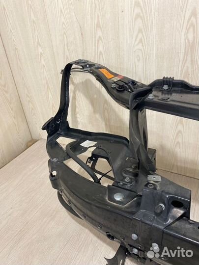 Телевизор (передняя часть) Mercedes Benz S500L