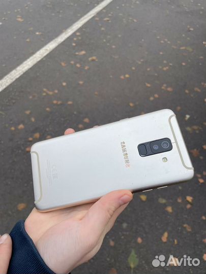 Samsung Galaxy A6+, 3/32 ГБ