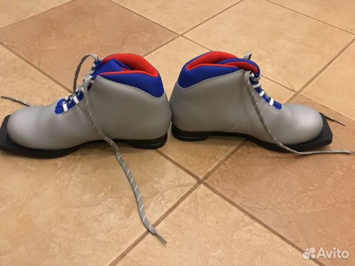 Лыжные ботинки мужские