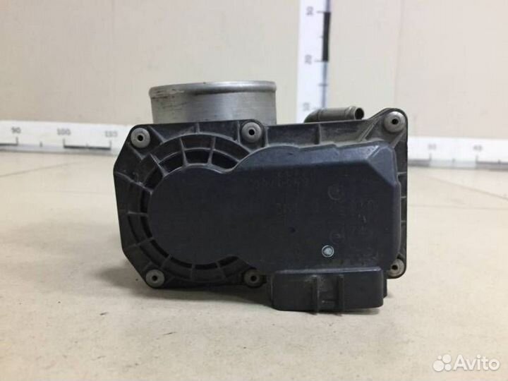 Б/У Заслонка дроссельная электрическая 261000E0