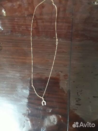 Золотая цепочка с подковой