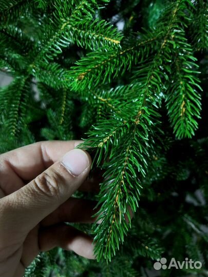 Ёлка искусственная - доставка по всей России